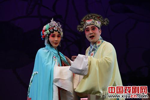 2012版《绣襦记》首演