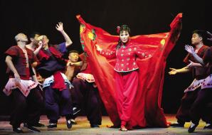 评剧《红高粱》首演成功