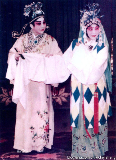 豫剧名家王敬先、高玉秋演唱的《陈妙常》片段