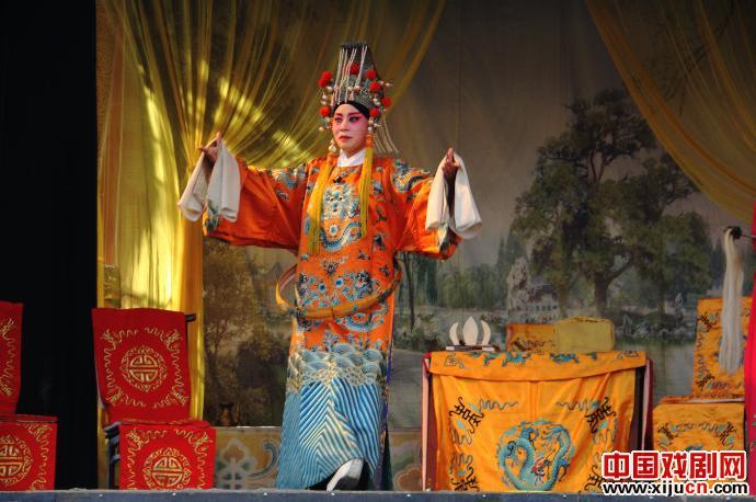 豫剧《桃李梅》