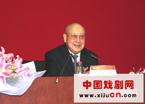著名京剧表演艺术家尚长荣与北大学子座谈
