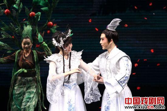 儿童京剧《白雪公主》