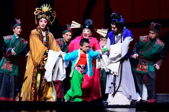 川剧中国行&mdash;&mdash;全国戏剧名家倾力打造，川剧《灰阑记》再现经典！