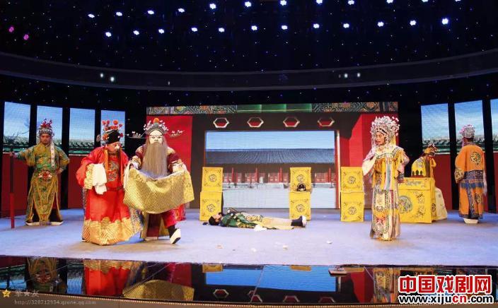 海连池曲剧团演出曲剧《九龄救主》