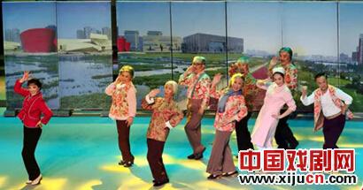 晋剧《守护夕阳》倾述了老人渴望幸福，渴盼理解的心灵之声