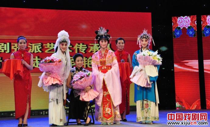 河南曲剧张派艺术传承人刘青师徒齐争艳