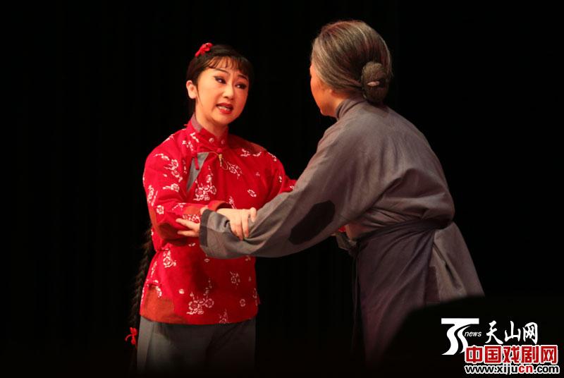 《沙家浜·智斗》选段