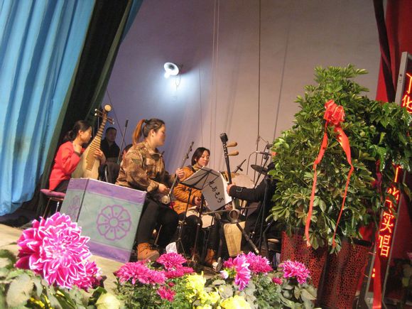 衡水市评剧团在保定黄庄演出《状元与乞丐》照片