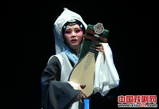 郑州市豫剧院创演的新编历史剧《琵琶记》亮相第三届中国豫剧节