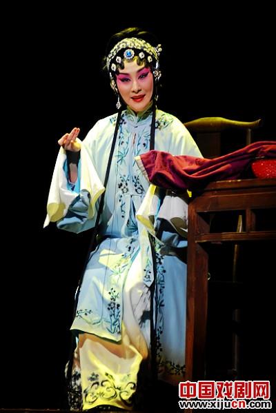 京剧《香莲案》一出留得下来的新戏