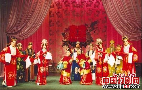 中国评剧院在唐山演出评剧经典剧目《花为媒》