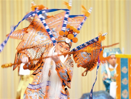 京剧院三朵&ldquo;梅花&rdquo;争艳 合作上演谭派代表剧目《定军山&middot;阳平关》虎虎生威