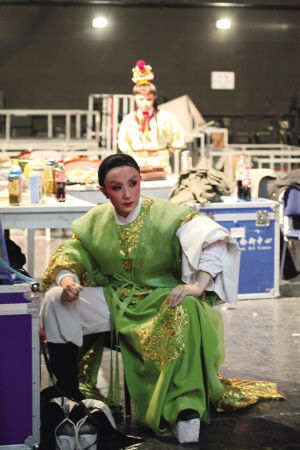 吴凤花，吴素英文武搭档，文武通吃