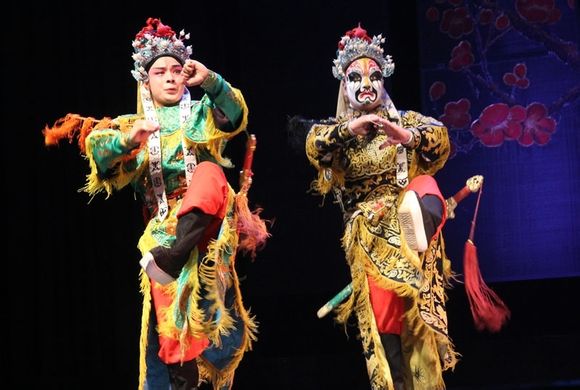 豫剧《风雪寒梅李三娘》