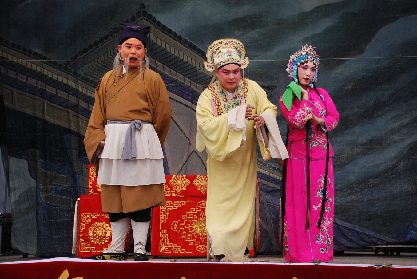 洛阳市豫剧院一团、二团