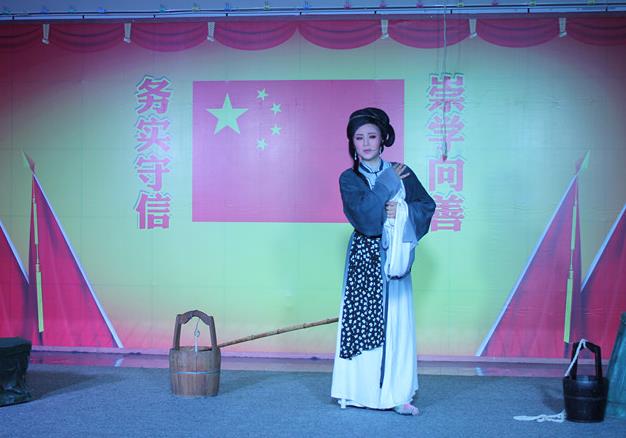 余杭小百花百场演出到黄湖上演越剧大戏《白兔记》