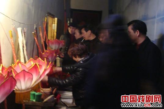 嵊州越剧团观摩余杭小百花演出