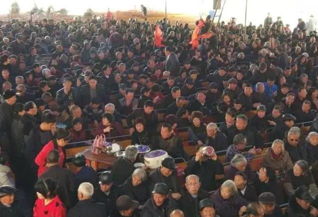 带着电饭煲来看舟山小百花越剧团唱大戏