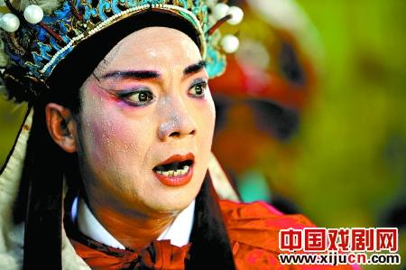 小皇后豫剧团：走向农村 走向市场 走向未来