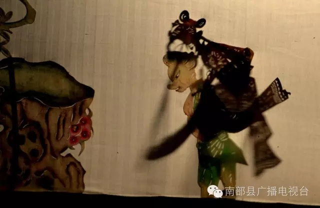 &ldquo;我县非物质文化遗产展演&rdquo;在县城柳林广场公益演出