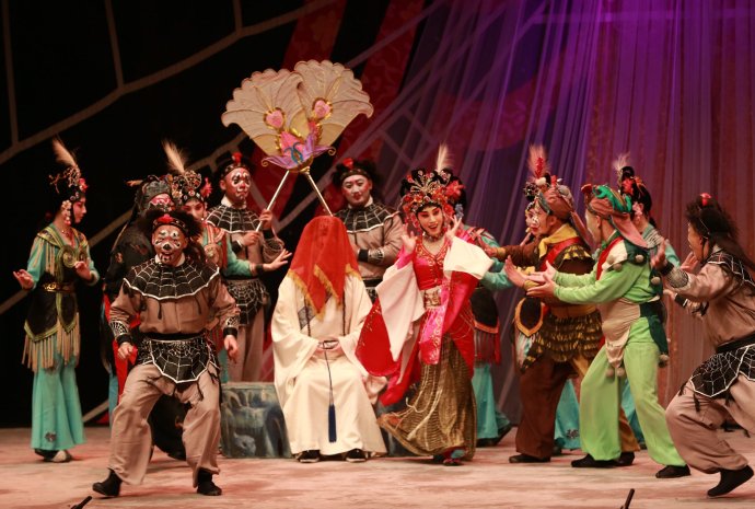 京剧《盘丝洞》傅希如饰演唐僧