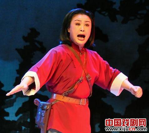 现代豫剧《山城母亲》公安专场演出