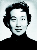 王侃曾与关肃霜同台搭戏