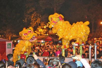 &ldquo;梅花奖&rdquo;获得者王超携一众川剧艺术家登场演出庆元宵
