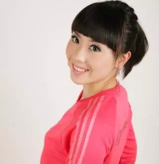 天津市评剧白派剧团青衣曹镱苧