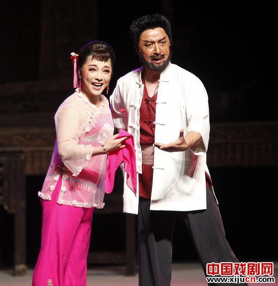 &ldquo;三度梅&rdquo;沈铁梅领衔演出川剧《金子》