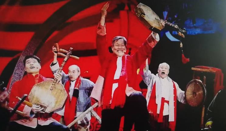 华阴老腔京剧改编《渴望现场》让流行歌更有中国味儿