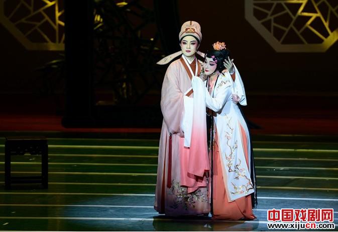 《董小宛与冒辟疆》国庆在河南中州影剧院演出