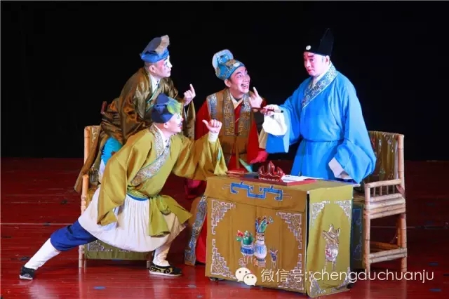 川剧《马前泼水》