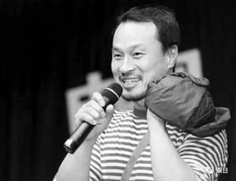 赵本山最贫寒徒弟，演出被踢下台，今娶小12岁妻生双胞胎