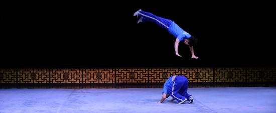 京剧武戏演员&ldquo;比武大会&rdquo;高潮迭起