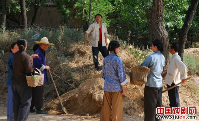 豫剧电影《尘封的军功章》