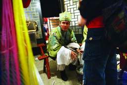 南县花鼓戏团贴身纪实