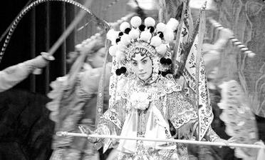 梅派大青衣：史依弘