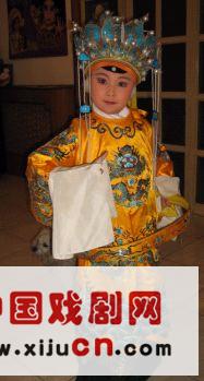 戏剧宝宝当教练，京剧老旦小名家边靖婷