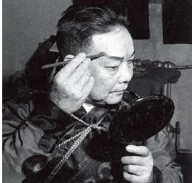 周信芳的传奇之恋与生离死别