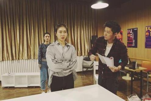 话剧《时间流逝的女人》将演