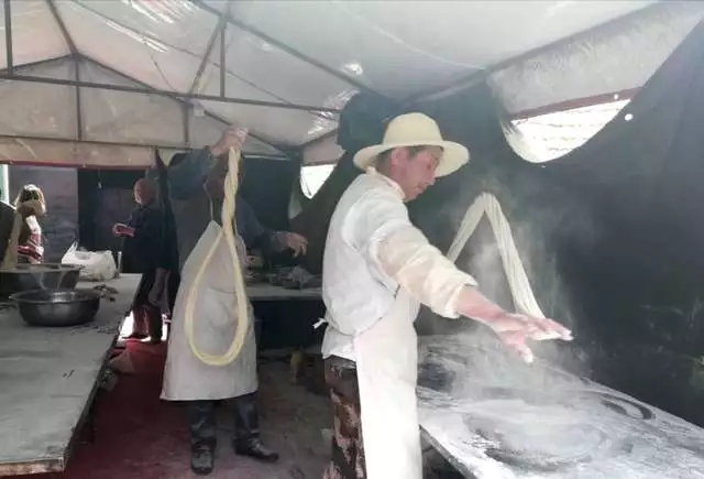 盂县东宋村 看晋剧表演 吃大锅拉面