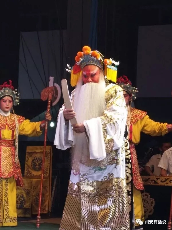 晋剧演员一一曹福富