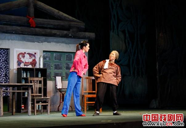 吕剧《李二嫂的新故事》