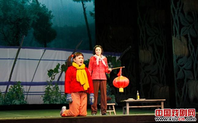 吕剧《李二嫂的新故事》