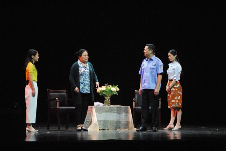 品沪剧小戏，与你分享市级获奖作品