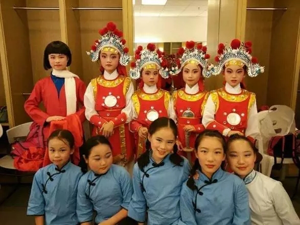 依地域文化优势 扎沪剧文化根基&mdash;&mdash;看白鹤小学的娃怎么学沪剧