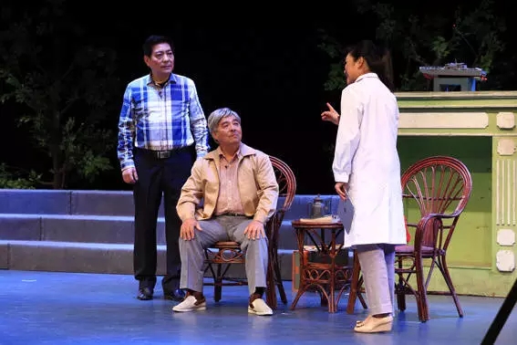 沪剧《51把钥匙》