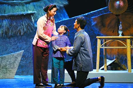 茅善玉&ldquo;小朋友演戏，最容易让人动情，简直逼出了大家的眼泪&rdquo;