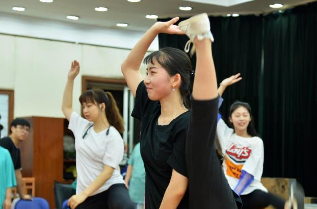 00后沪剧新人：集训一直是&ldquo;进行时&rdquo;